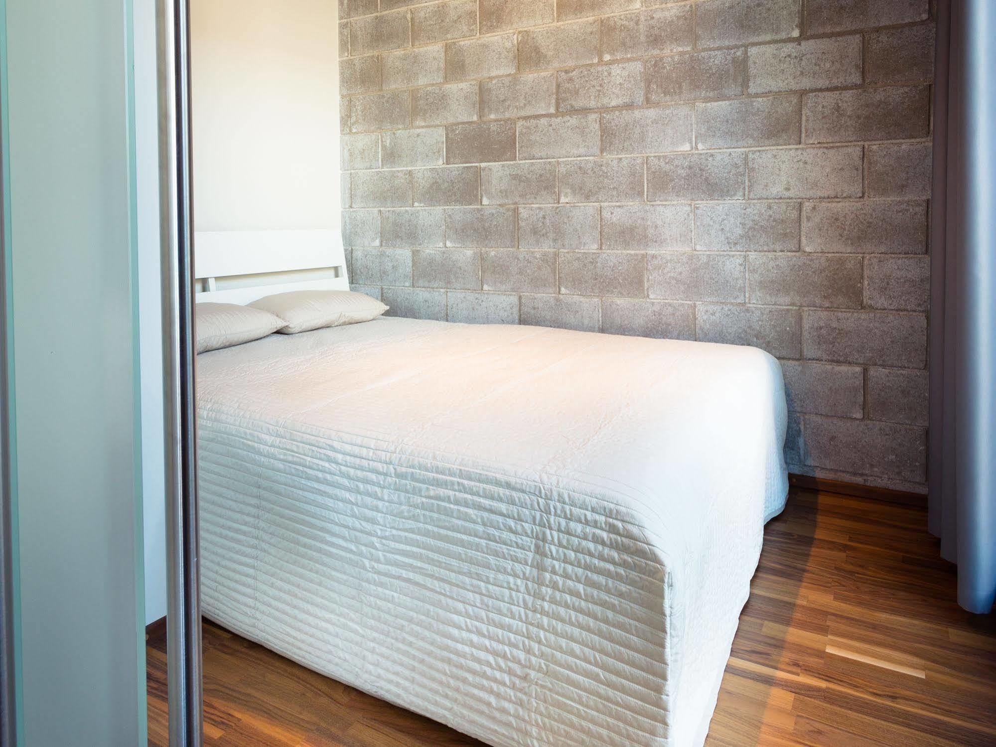 Konrad Old Town Aparthotel Tartu Kültér fotó